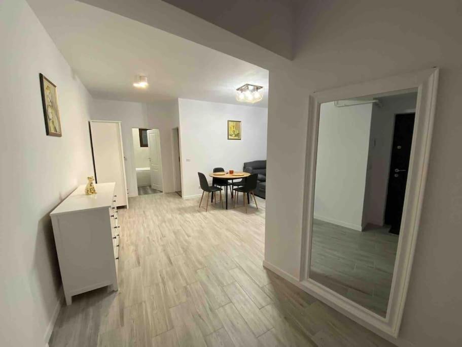 Apartament Zamca 08 Suczawa Zewnętrze zdjęcie